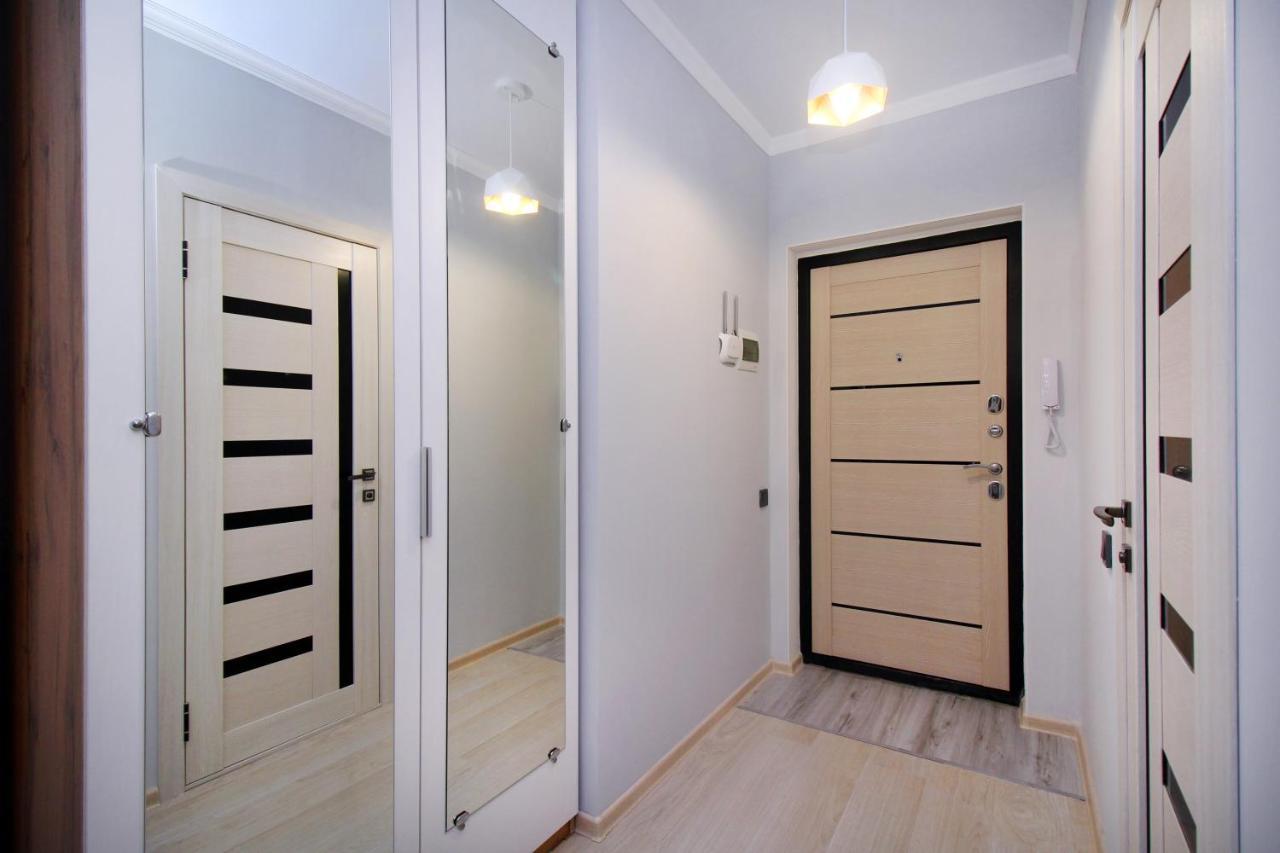 Cozy Studio In The Best Area! 5 Alma-Ata Exteriör bild